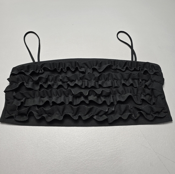 3/$15 black ruffled spaghetti strap crop top women's plus size 3X - Picture 1 of 8